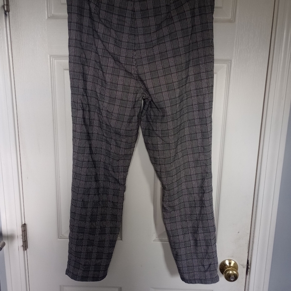 Like New! - Size 14 Tommy Hilfiger Houndstooth Cropped Dress Pants - Picture 7 of 8